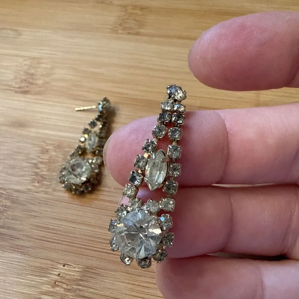 Yellowstone Crystal Dangle Drop Earrings Vintage Unbranded